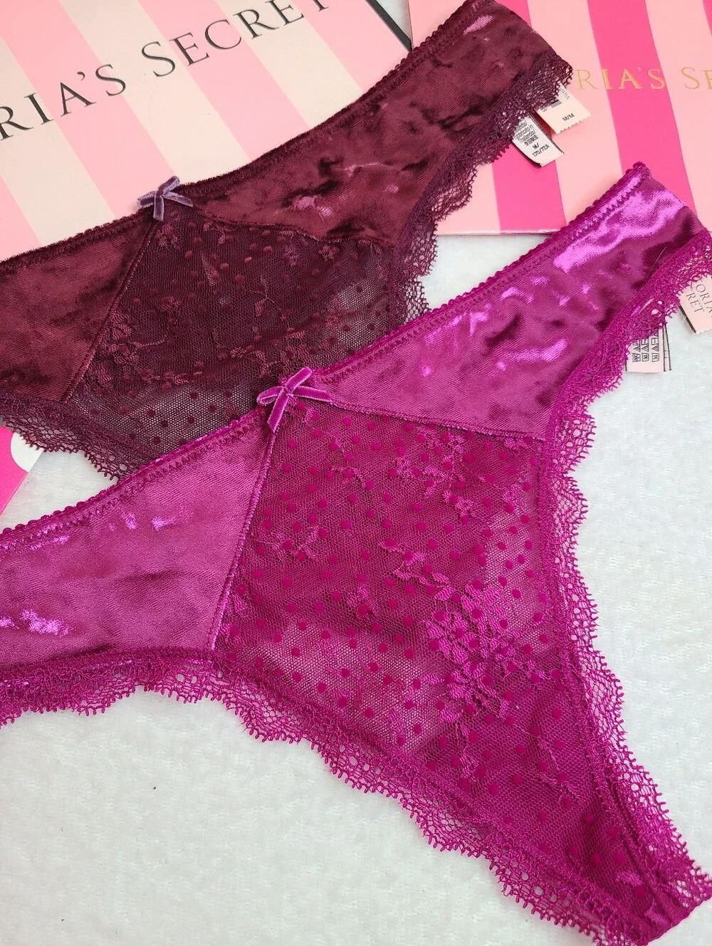 Retired VS Dream Angels 2pk Crushed Velvet & Lace Thong Panties Size M
